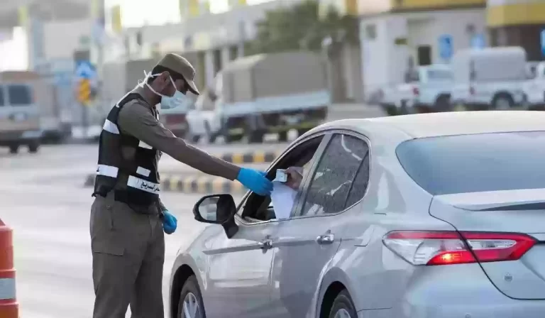 كم مخالفة اللوحة الممسوحة في السعودية